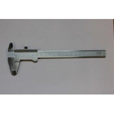 Skjutmått 150 mm med  övre låsskruv